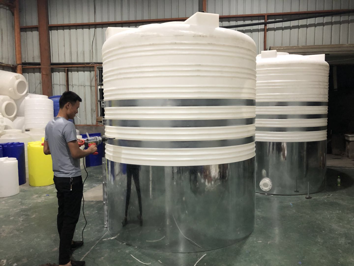 工地PE水箱是什么 工地PE水箱是什么